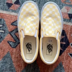 Brand new never worn yellow vans
